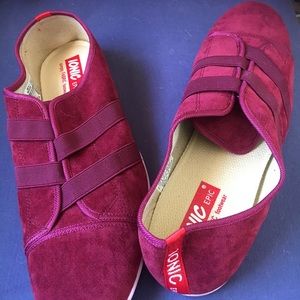 IONIC EPIC Men’s Simply Fabric Footwear